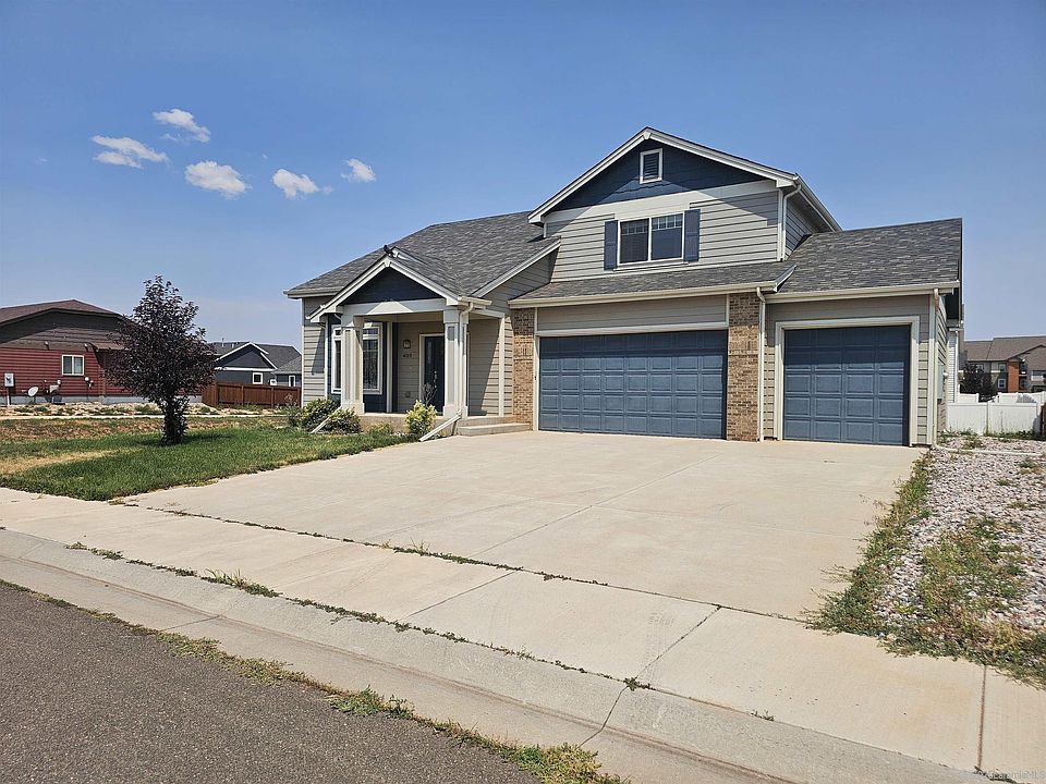 2nd image of 4019 Bobolink Ln