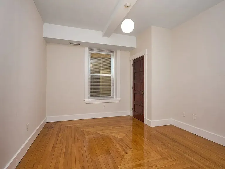 15 Hamilton St #1 — Photo 15