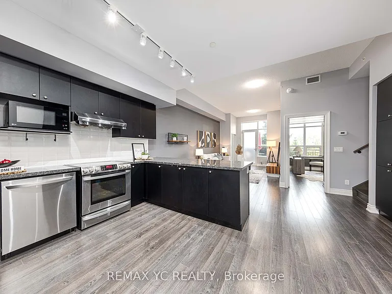 38 Cedarland Dr #110 — Photo 5