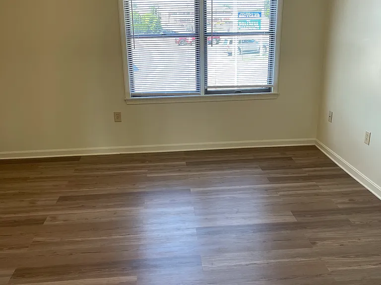 2218 Papermill Rd — Photo 5