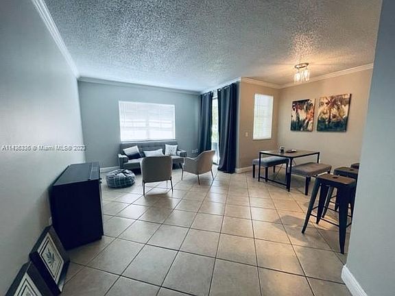 4th image of 3215 NE 184th St APT 14112