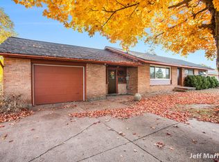 1828 Leffingwell Ave NE, Grand Rapids, MI 49525