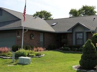 3122 Lakeview Ct, Springfield, OH 45503