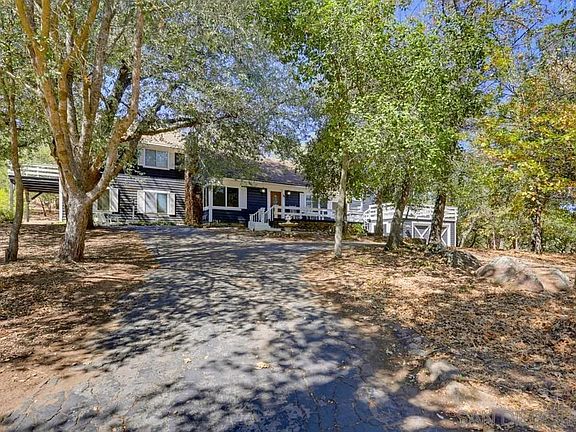 3rd image of 4402 Pine Hills Rd