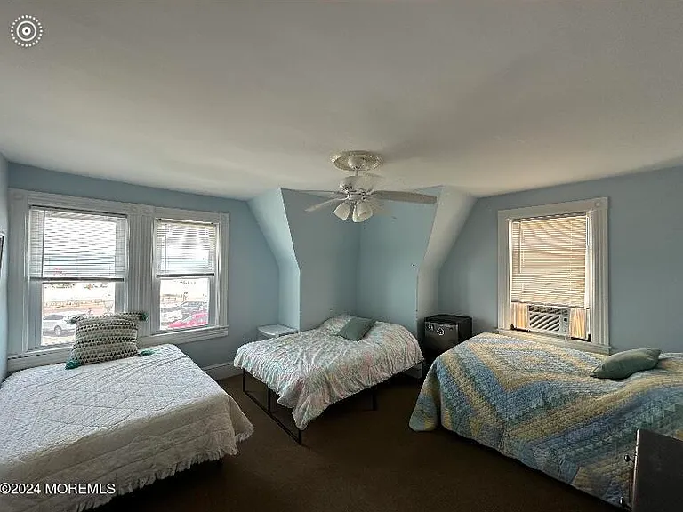 1100 Ocean Ave — Photo 21