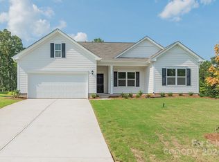 7546 Bridle Ct, Sherrills Ford, NC 28673