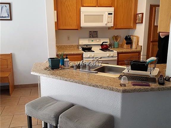 2nd image of 1131 Vacation Valley Ave