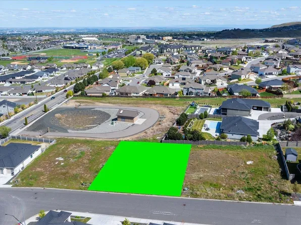 3721 S Nelson St, Kennewick, WA 99338