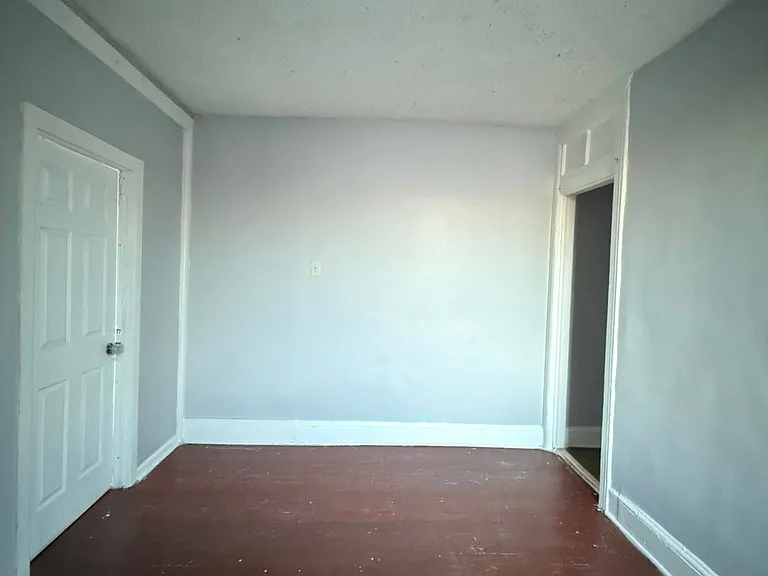 473-475 Ocean Ave #3R — Photo 11