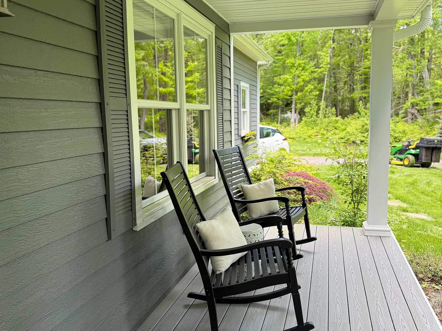 73 Cornwall Dr — Photo 3