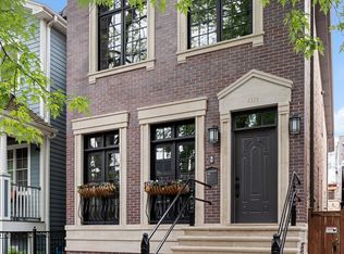 4336 N Claremont Ave, Chicago, IL 60618