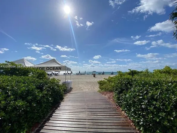 17121 Collins Ave, Sunny Isles Beach, FL