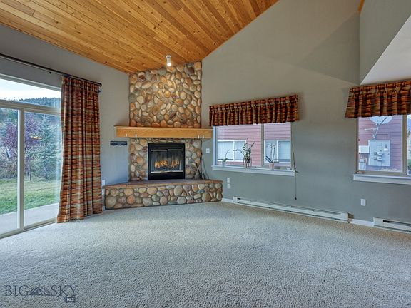 5th image of 417 Firelight Dr
