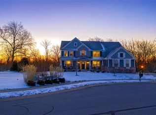 924 Viking Sunrise Ln, Westfield, IN 46074