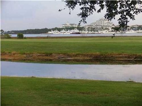 1st image of 626 Bayou Dr