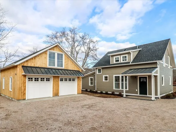 225 State Street, Guilford, CT 06437