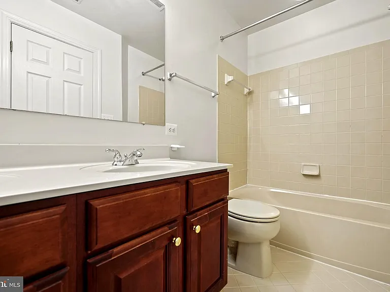 4519 Fair Valley Dr — Photo 36
