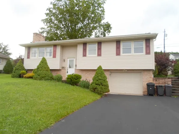 2507 Waldman Dr, Williamsport, PA 17701