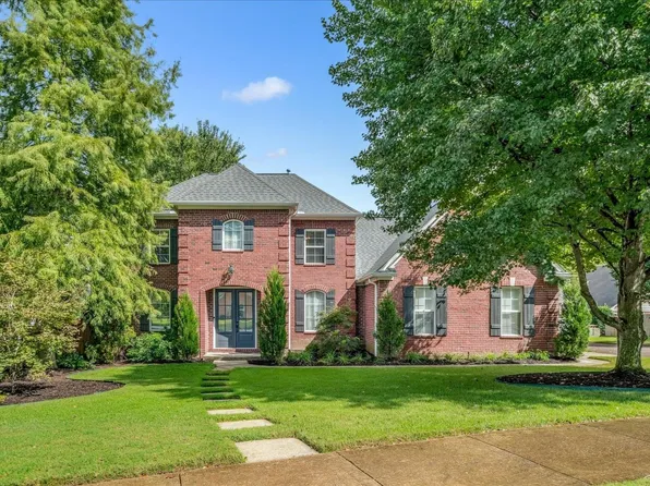 430 N McElroy Rd, Memphis, TN 38120