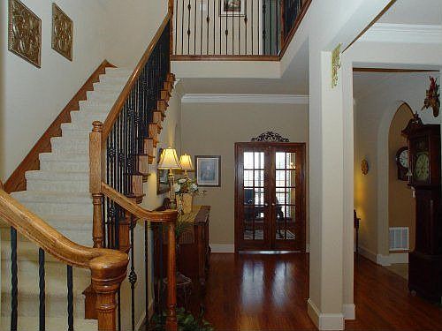 2nd image of 1004 Cove Meadow Ct