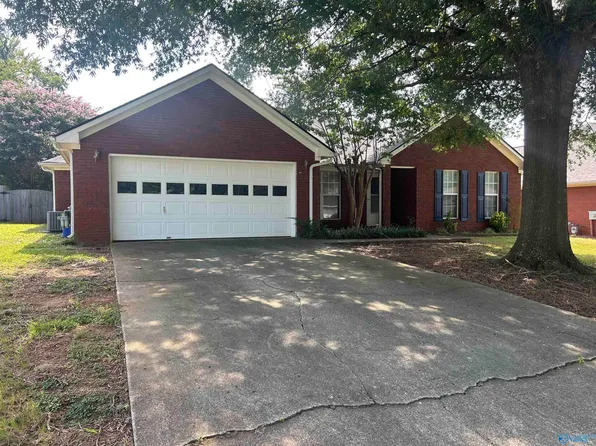 111 Sunnyfield Dr, Madison, AL 35758