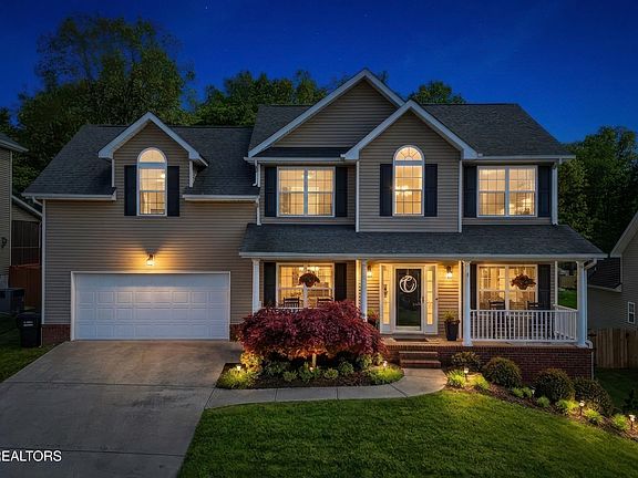 2nd image of 4330 Edenfield Dr