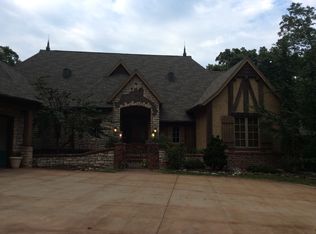 2463 E Cottage Blvd, Ozark, MO 65721