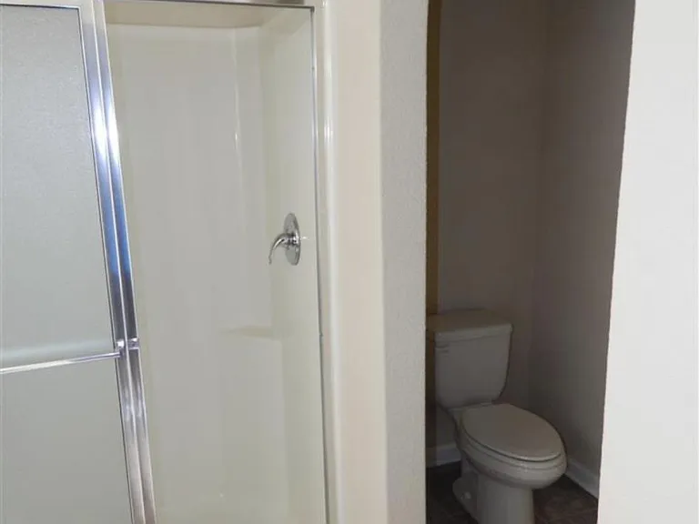 2035 Shadow Ridge Rd — Photo 12