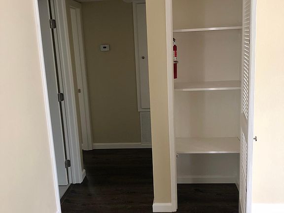 5th image of 15225 Freeman Ave #B