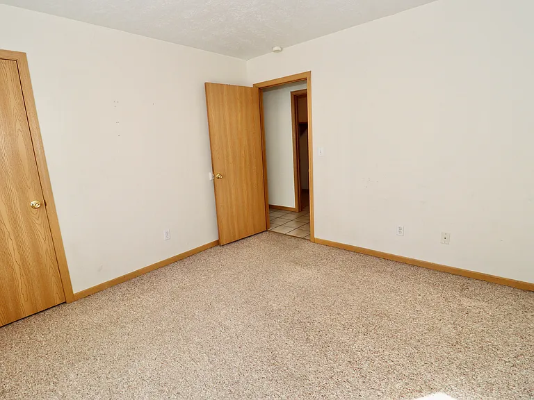 1248 Orchard Dr — Photo 9