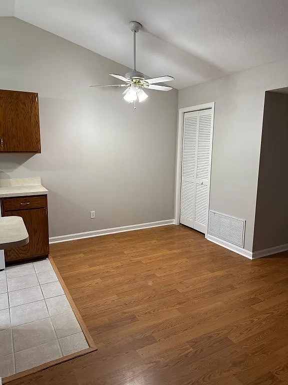3928 Booker Ave — Photo 3