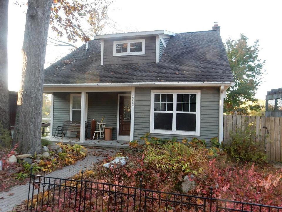 1st image of 2666 Seymour Dr