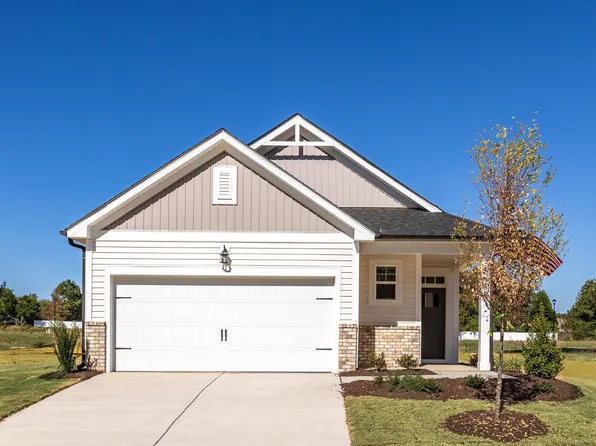 96 Baldwin St, Lillington, NC 27546