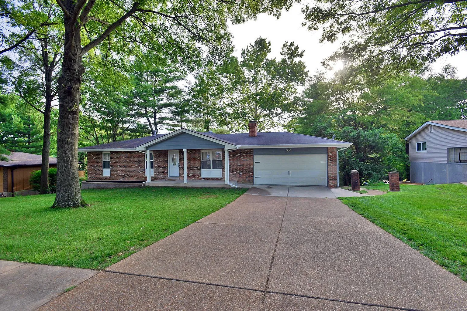 7345 Terri Robyn Dr photo 1