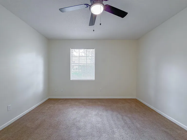 307 Sweetbriar Dr — Photo 14