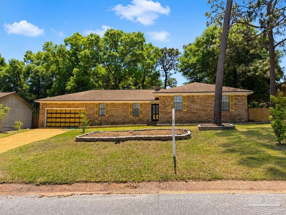 1st image of 7604 Brook Forest Dr