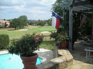 1407 Travis Cir N, Irving, TX 75038