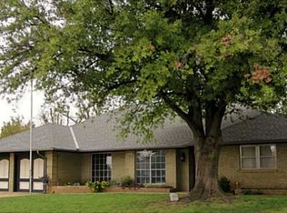 11904 Camelot Pl, Oklahoma City, OK 73120