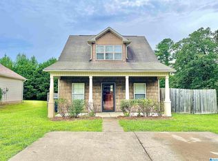 100 Enclave Ave, Calera, AL 35040