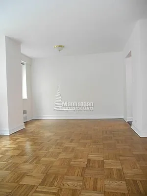 Rented by Manhattan Connection | media 11