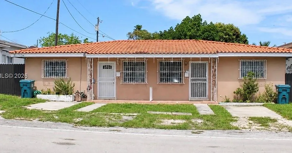 1040 NW 23rd Ct #1042