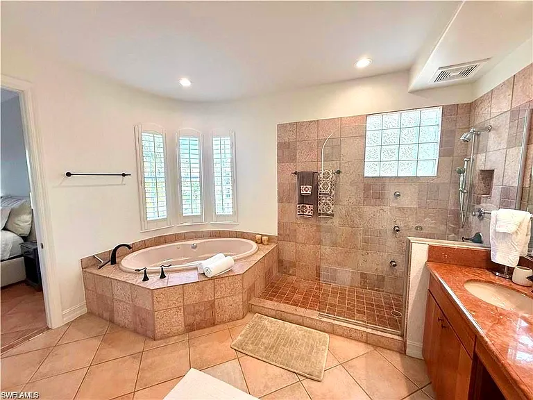 2659 Bolero Dr #3 — Photo 11