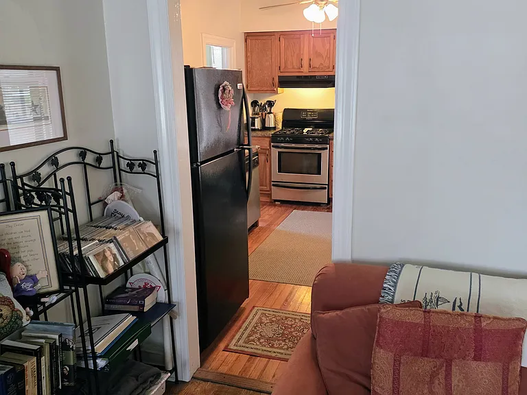 600 Delaware St #1 — Photo 9
