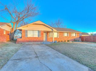 114 S Dillon Ave, Moore, OK 73160