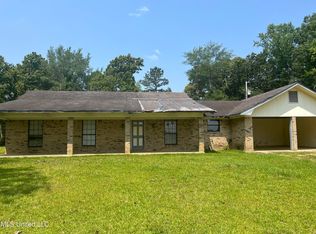 46 Heddie Ben Rd, Newhebron, MS 39140