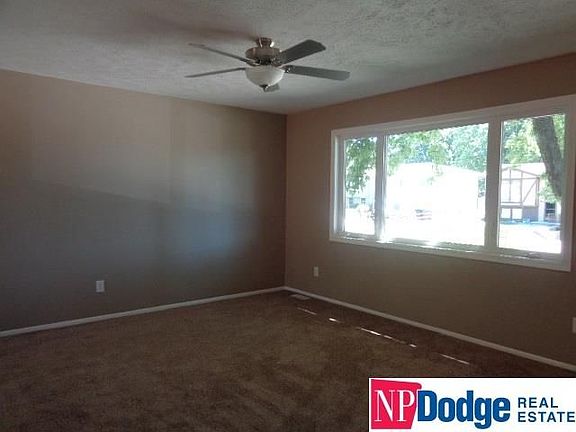 4th image of 7506 Plum Dale Rd