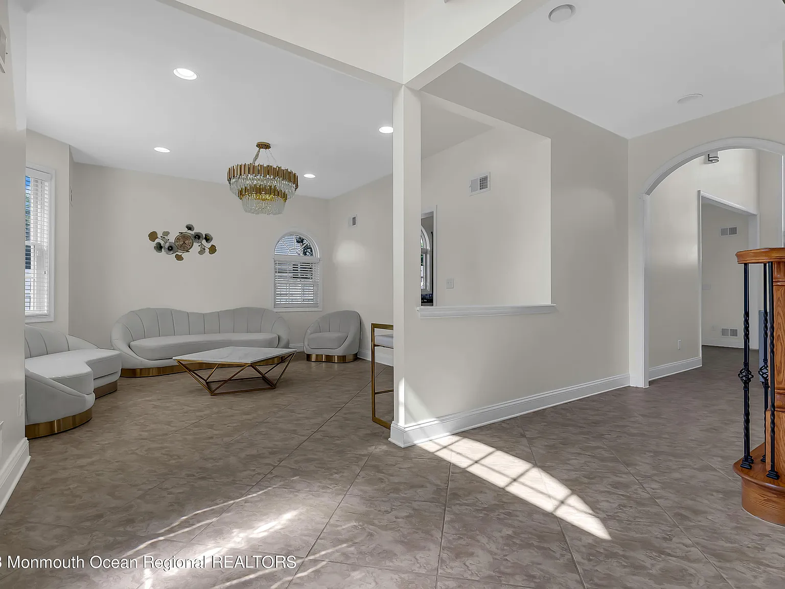4 bed, 4.0 bath, 2932 sqft, $2,900 — Photo 4