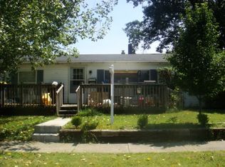 1306 Charlotte St, Mishawaka, IN 46545