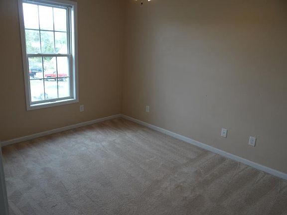 4th image of 2403 Camp Lejeune Ct