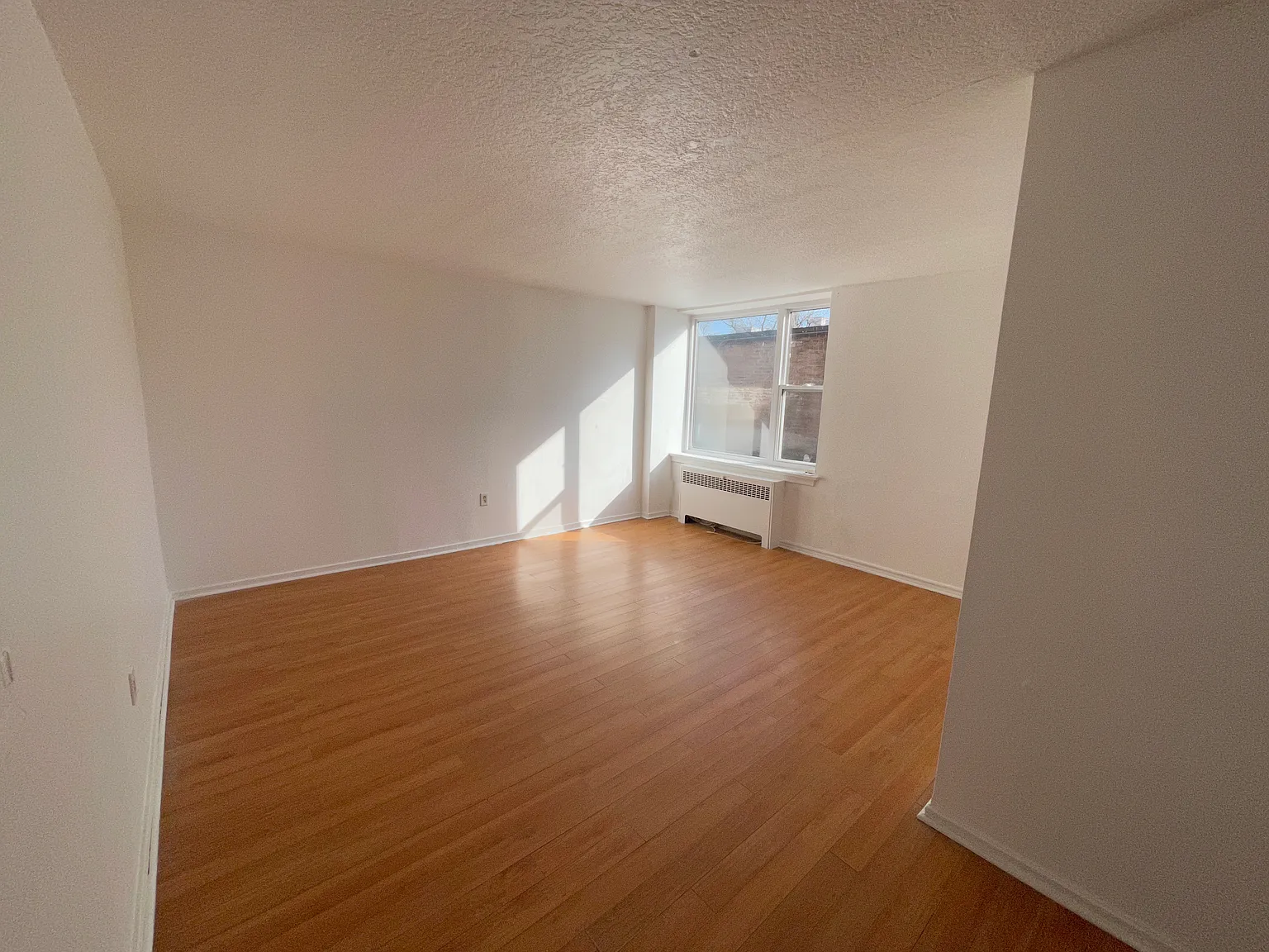 2407 Lake Shore Boulevard West Toronto — Photo 2